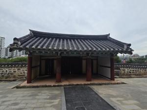 당진시, 당진향교 내삼문 보수 완료