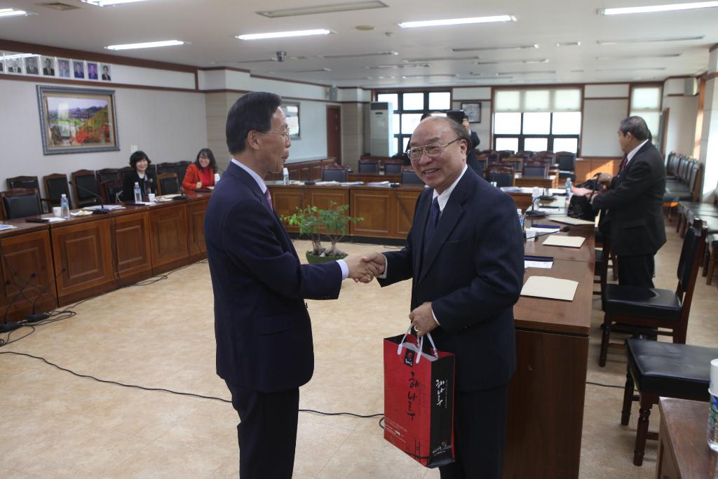 라오스 교육부 차관 당진시 방문 이미지