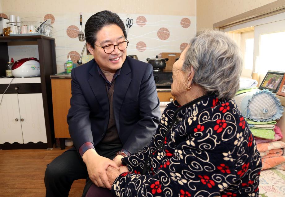 동장군 추위를 녹이는 사랑으로 따뜻한 설날 이미지