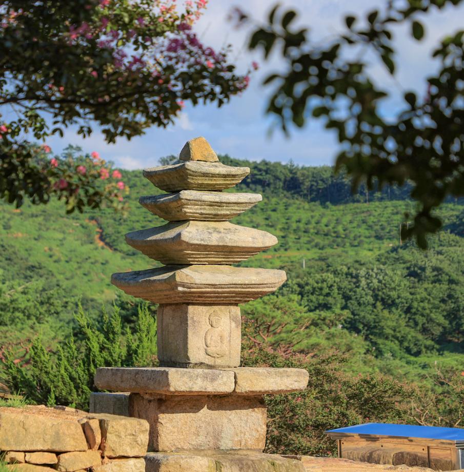 안국사지석탑 (安國寺址石塔)