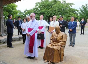 폴 갤러거 교황청 외무장관, 솔뫼성지 방문