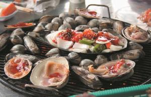 석 연휴, 포동포동 살 오른 조개구이 어때요?