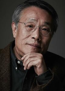 소설가 황석영, 제5회 심훈문학대상 수상