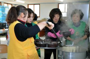당진시 고대면 적십자봉사회 칼국수로 나눔 실천