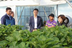 이건호 당진시부시장, 영농철 맞아 현장 행보