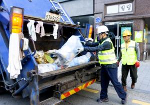 김홍장 당진시장, 환경미화원으로 변신