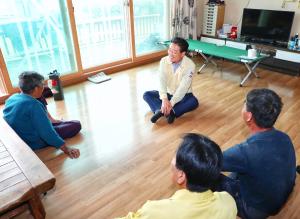 제48회 어버이날 맞아 장수어르신 가구 방문