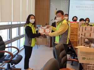 당진2동 지역사회보장협의체, 저소득 가정에 행복상자 전달