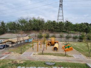 당진 기지시줄다리기박물관에 줄다리기 조형 놀이터 생겨