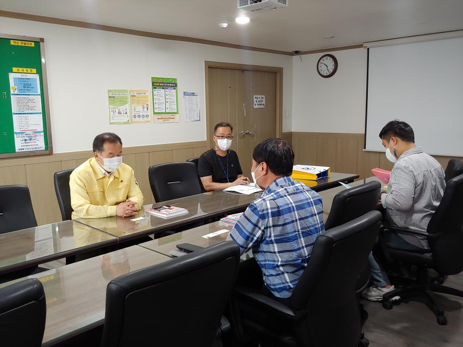 당진 최기환 신평면장, 기업체 방문해 협력기반 조성 노력 이미지