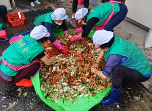 당진시새마을부녀회, 홀몸어르신 위해 추석음식 나눔