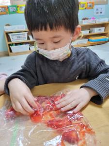 당진 어린이집 “사랑의 딸기청 나눔”