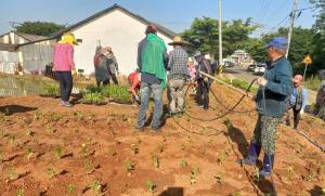 당진 신평면, 우리마을사랑운동 꽃동산 정비 작업 펼쳐