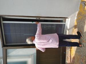 당진시 고대면 지사협, 저소득층 방충망 교체 지원