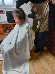 당진시 고대면, ‘찾아가는 어르신 살롱’으로 청춘 선물