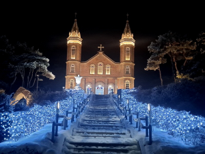 당진 합덕성당,‘사랑과 축복의 빛’점등