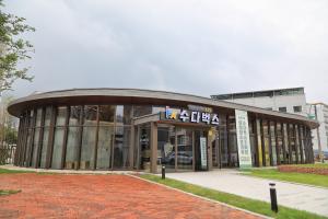 당진 청소년카페 ‘수다벅스 2호점’ 개관