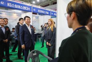 당진시, 일자리 박람회 성황리 마쳐