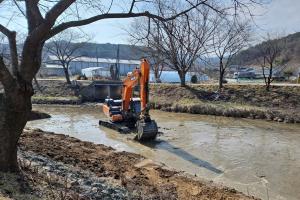 당진시, 여름철 수해 피해 예방을 위한 하천 준설작업 추진