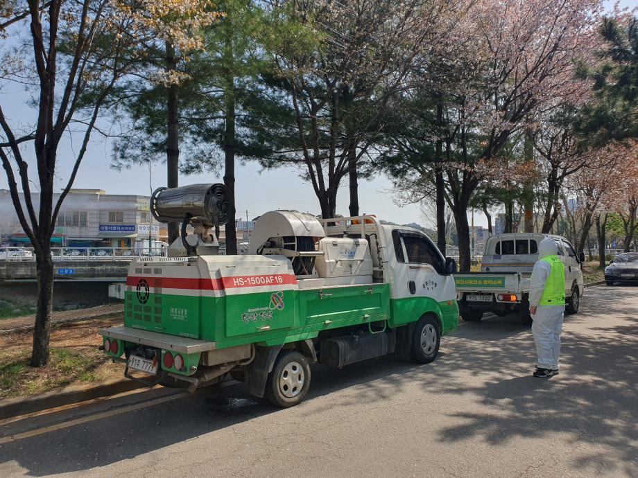 당진시보건소 하절기 ‘친환경 연무소독’ 실시 이미지