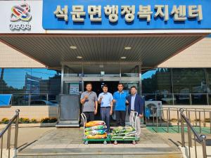 유니콘인터내셔날 개업 기념 쌀 140kg 기부