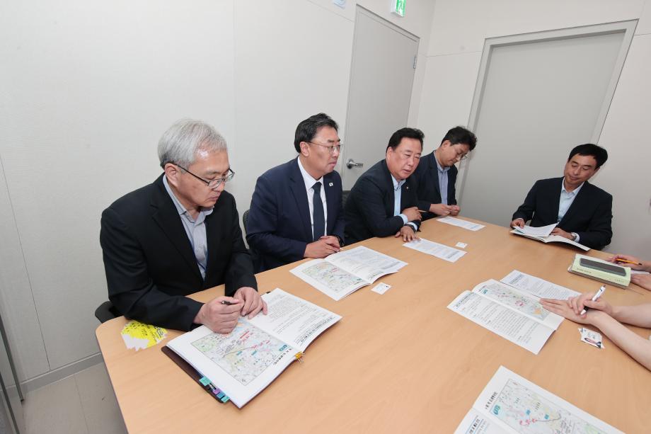 김기재 당진시장, 어기구 국회의원과 기획예산처 찾아 지역 현안 국비 확보 총력 이미지