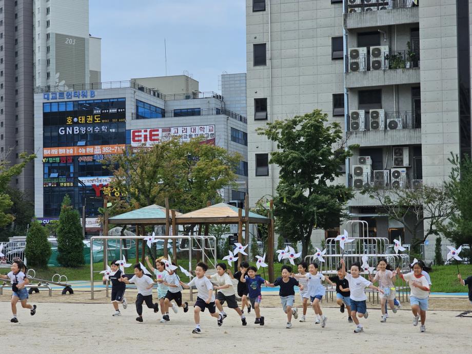 당진시, ‘학교로 찾아가는 심훈이야기’ 교육 성료 이미지