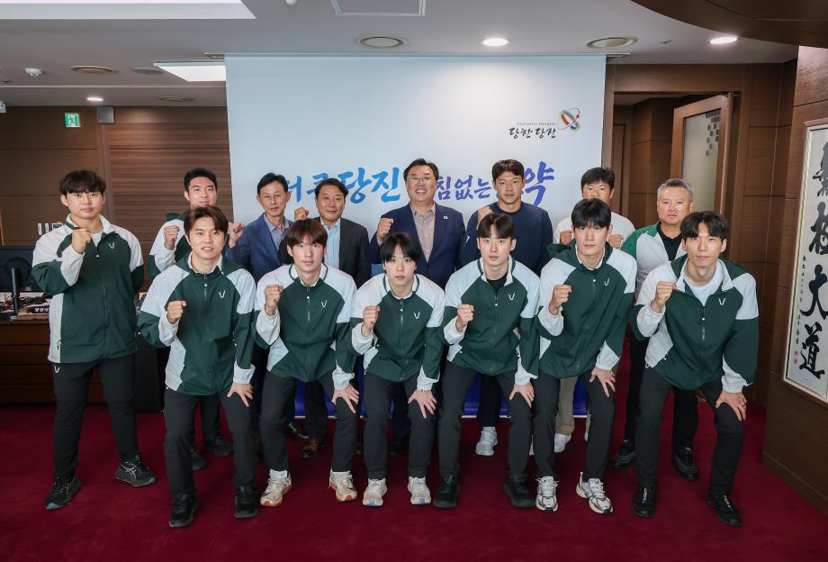 “충남도민 대표로 뛴다!”…당진시 선수단, 제107회 전국체육대회 출전 보고 이미지