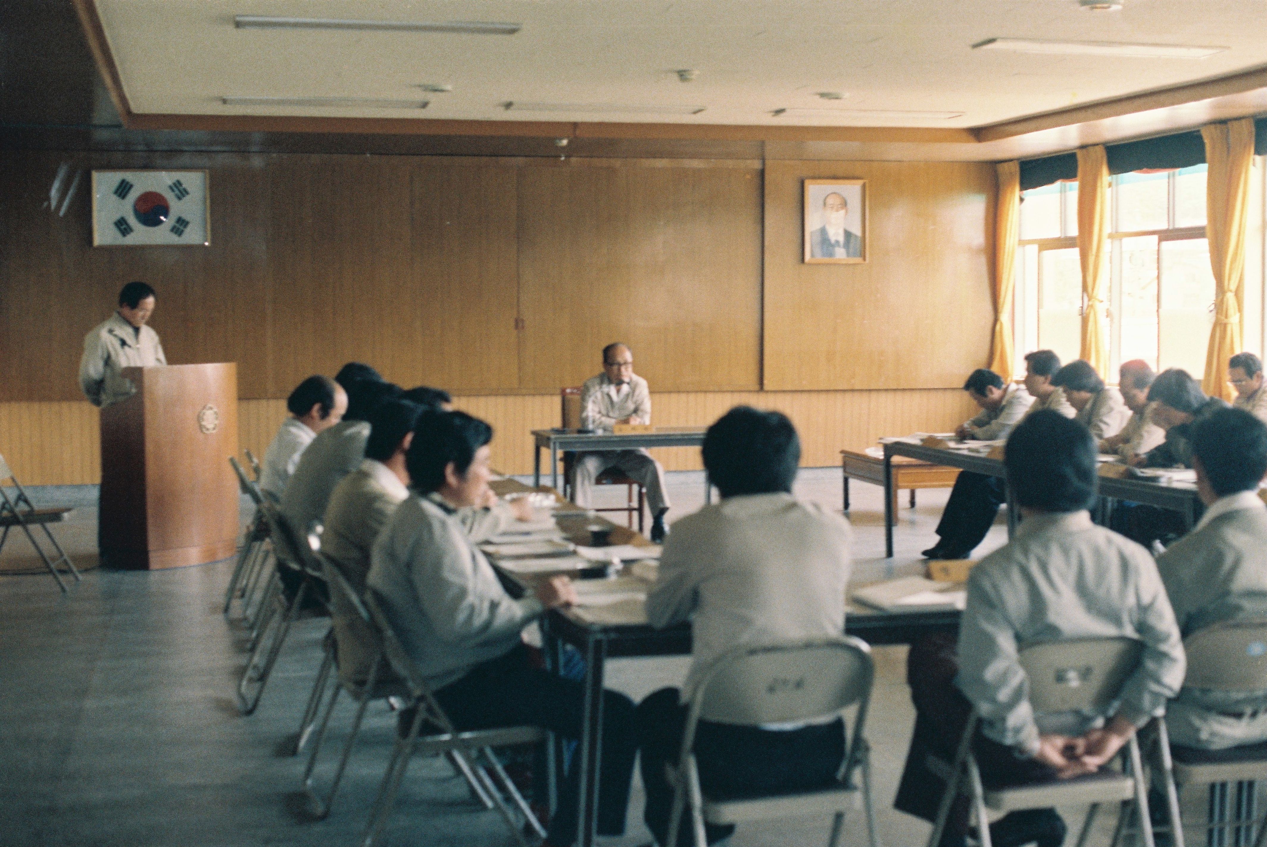 사진자료(1980년대)/1984/경노안경, 어린이날 행사 0/
