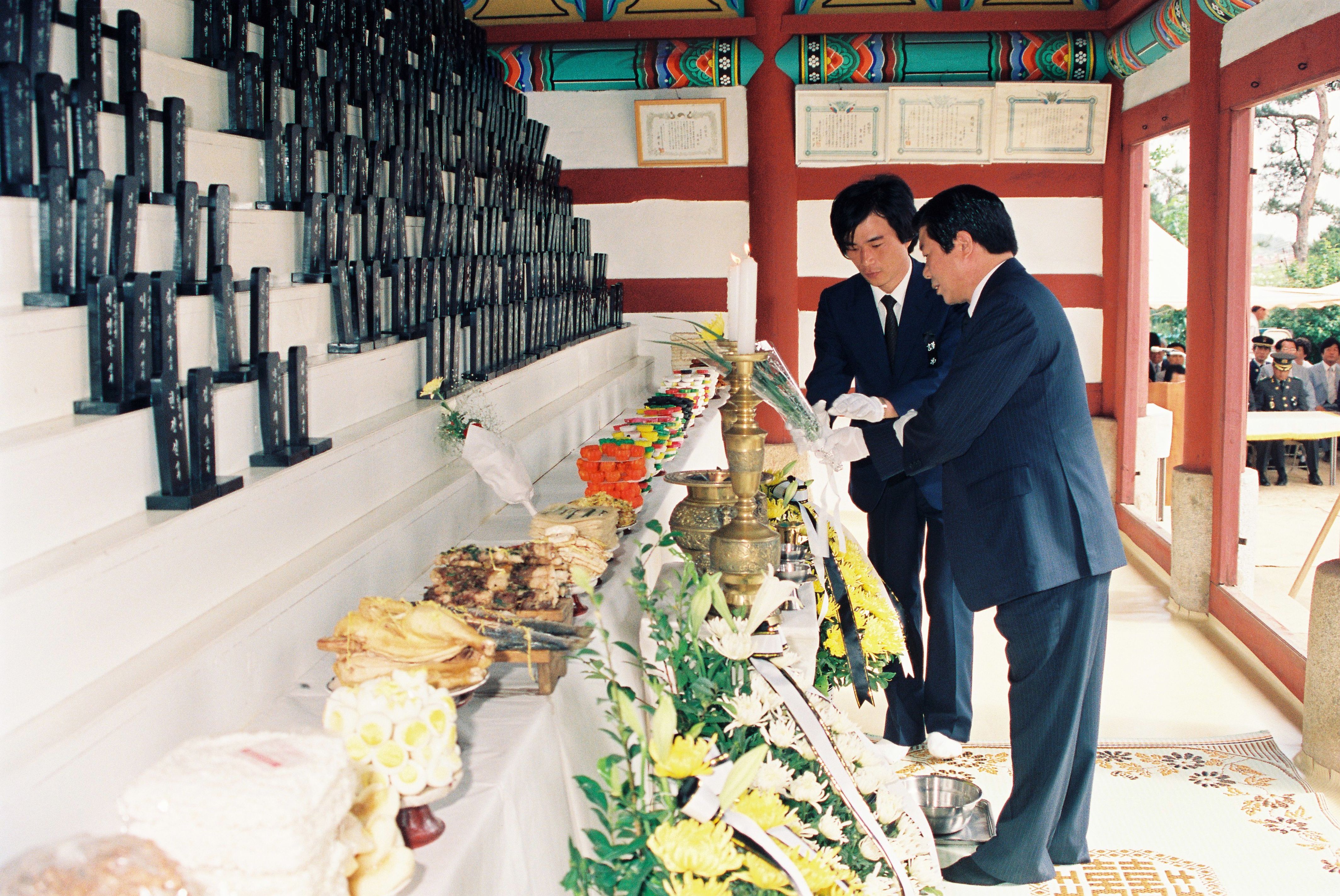 사진자료(1980년대)/1987/第32回 顯忠日(제32회 현충일) 행사① 0/