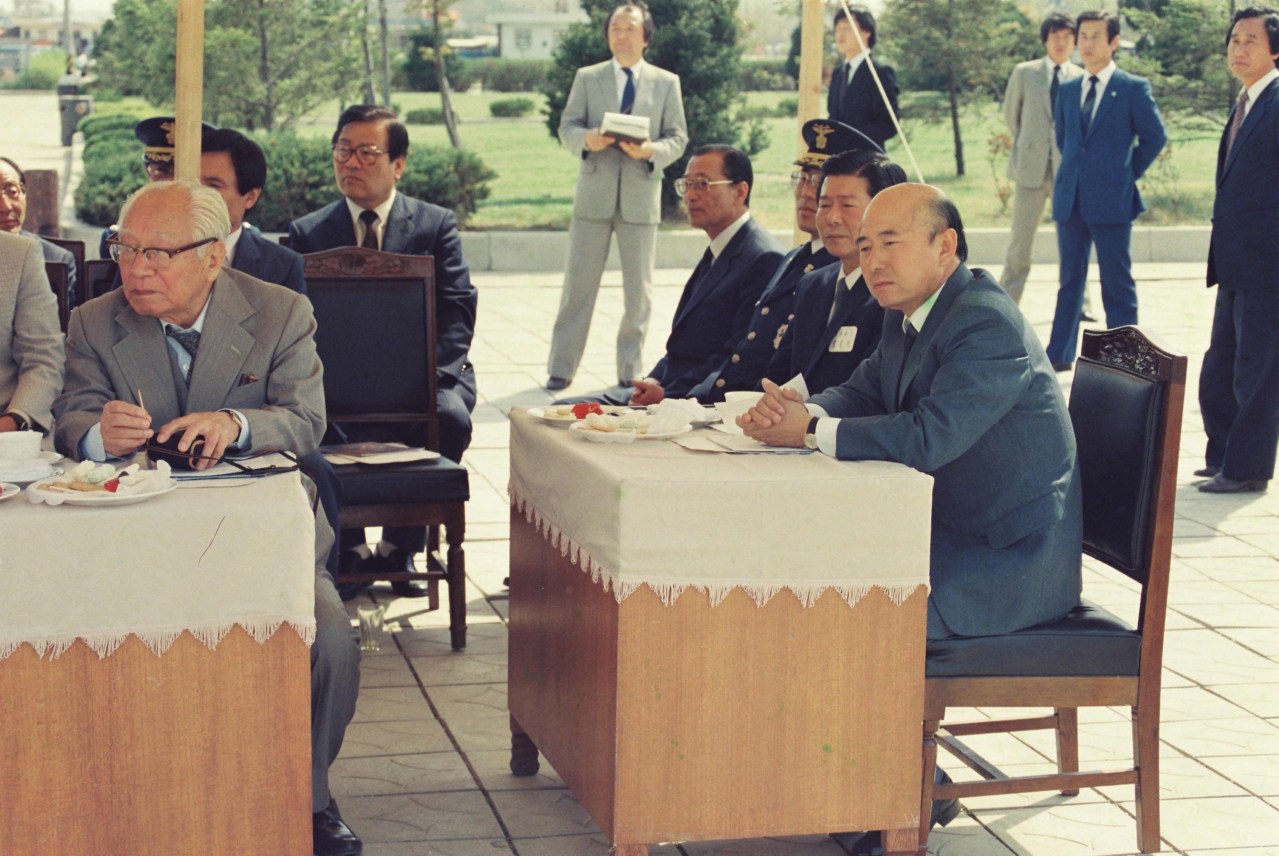 사진자료(1980년대)/1986/권무상 부군수 취임인사② 1/