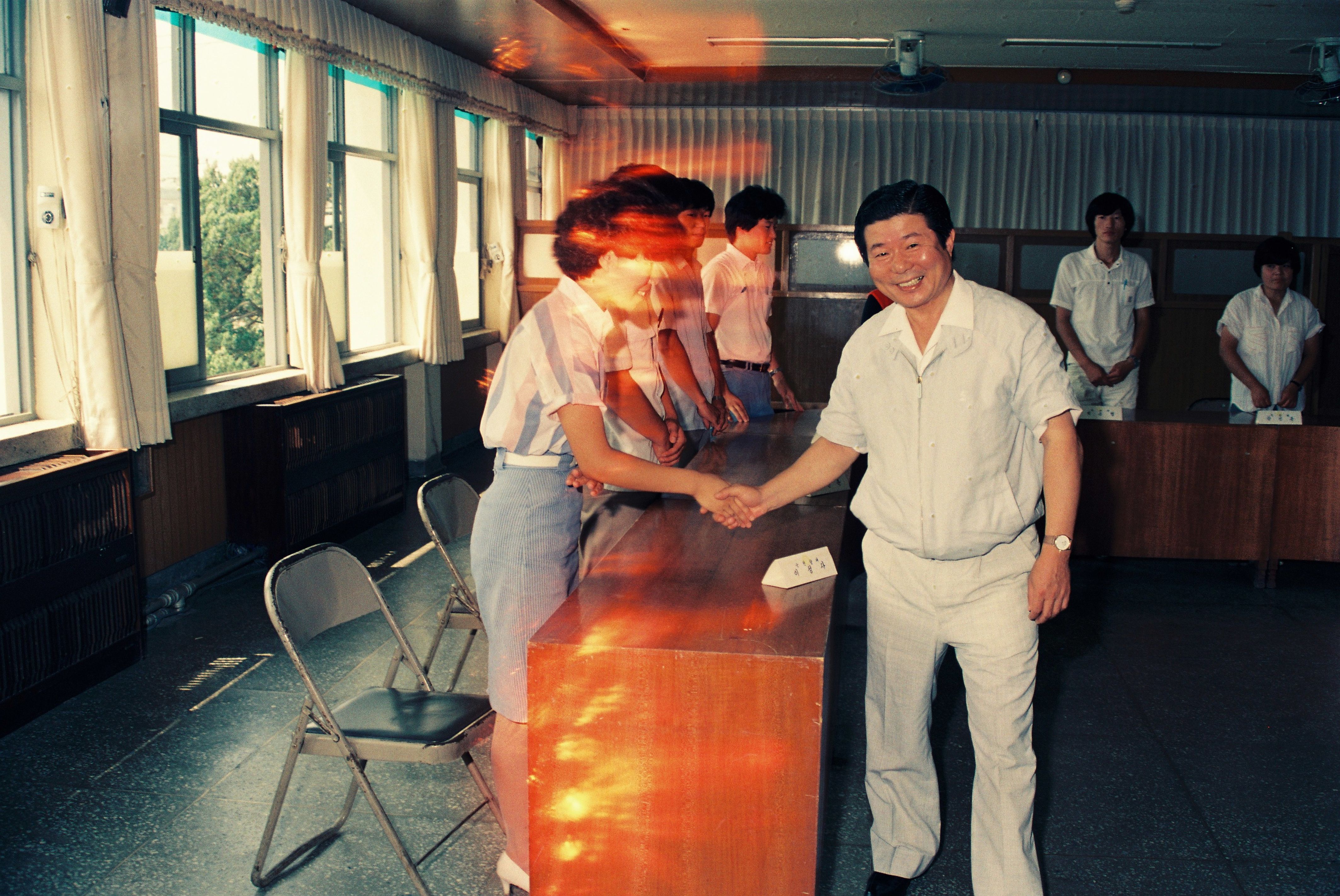 사진자료(1980년대)/1986/아르바이트 大學生과의 懇談會(간담회) 0/