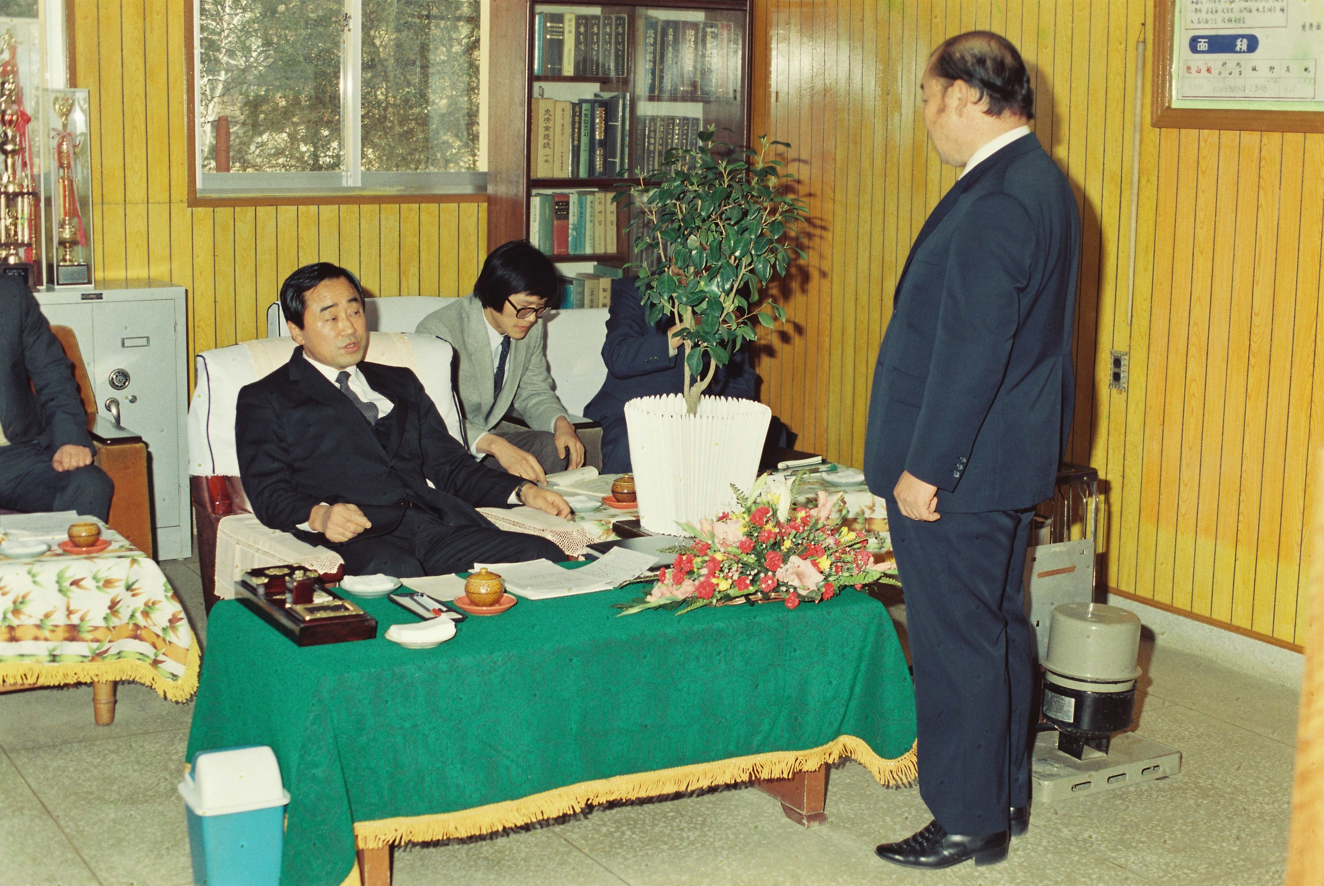 사진자료(1980년대)/1986/지사님 순시③ 0/