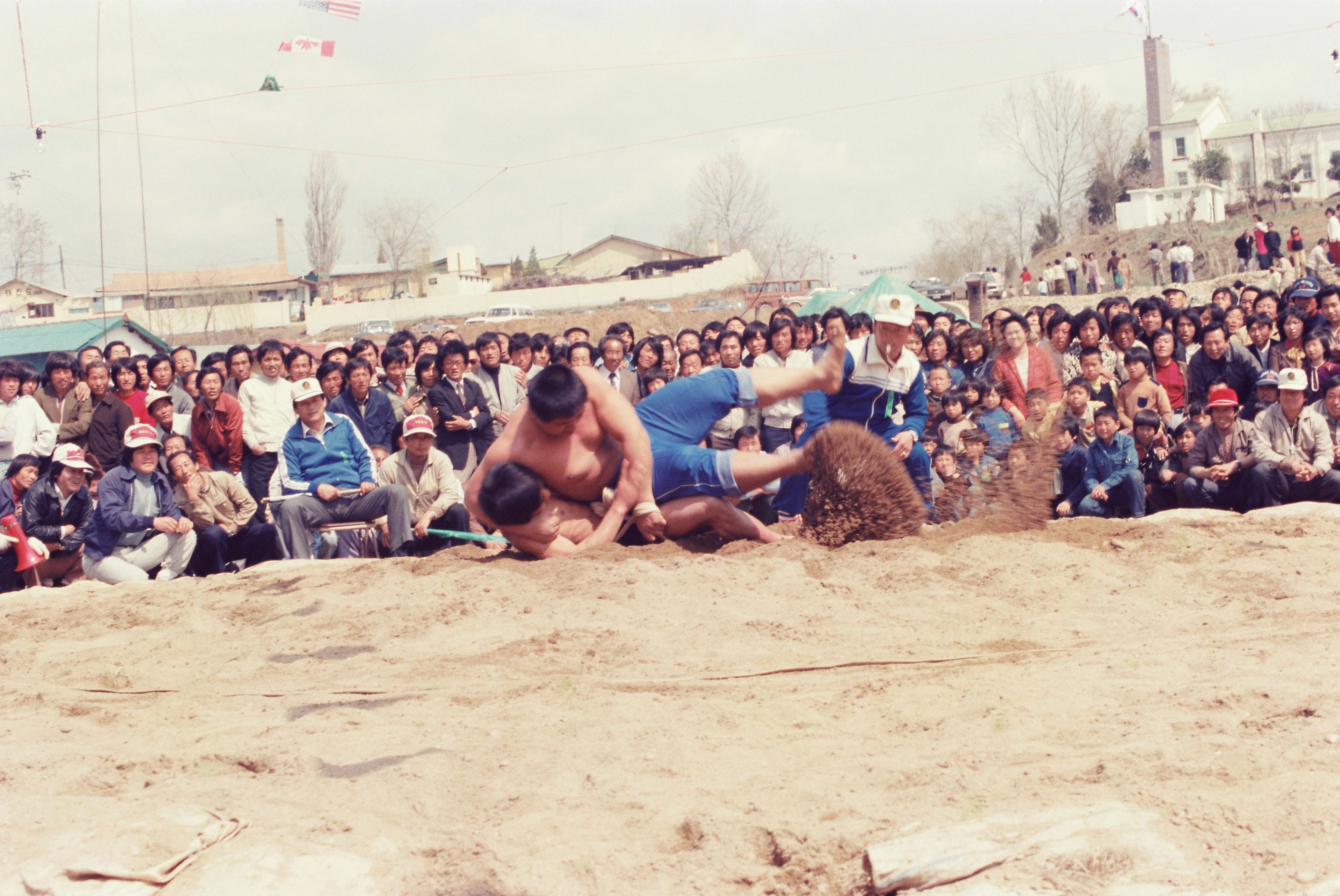 사진자료(1980년대)/1982/`82 기지시 줄다리기 全國壯士 씨름大會(전국장사 씨름대회)⑥ 0/