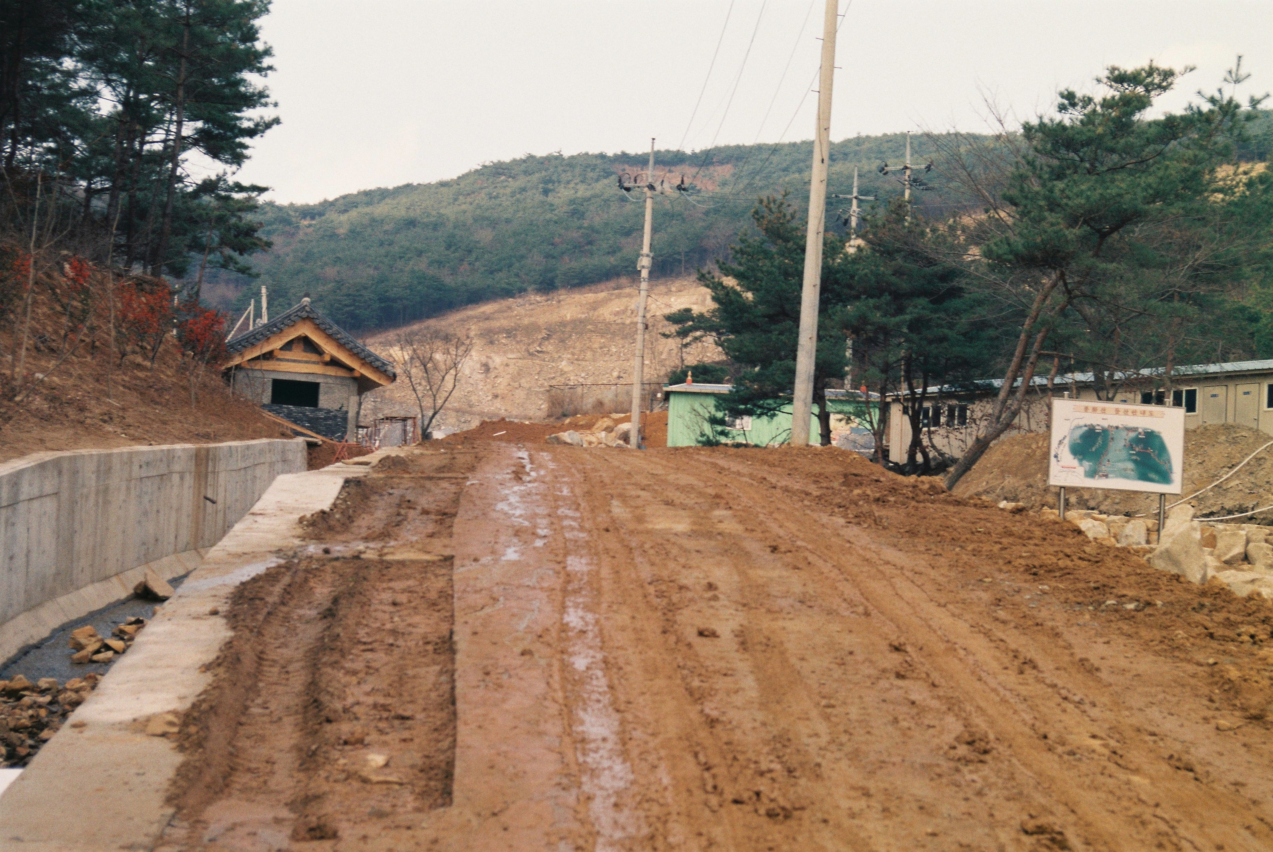 사진자료(1990년대)/1999/대호지면 장정리 봉화산 등산로 부근 0/
