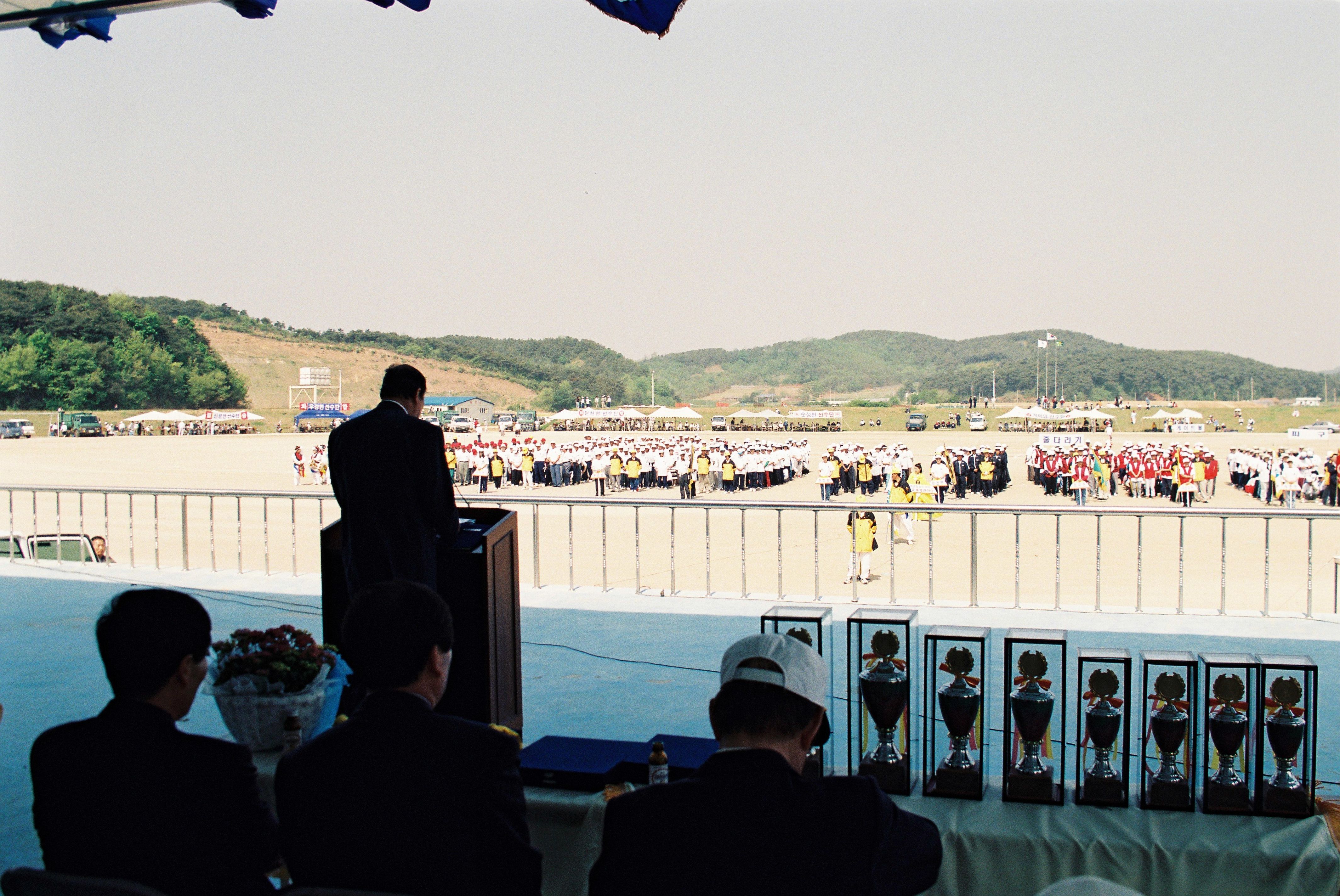 사진자료(1990년대)/1999/제2회 군민 노인·여성 생활체육 축제 한마당 2/