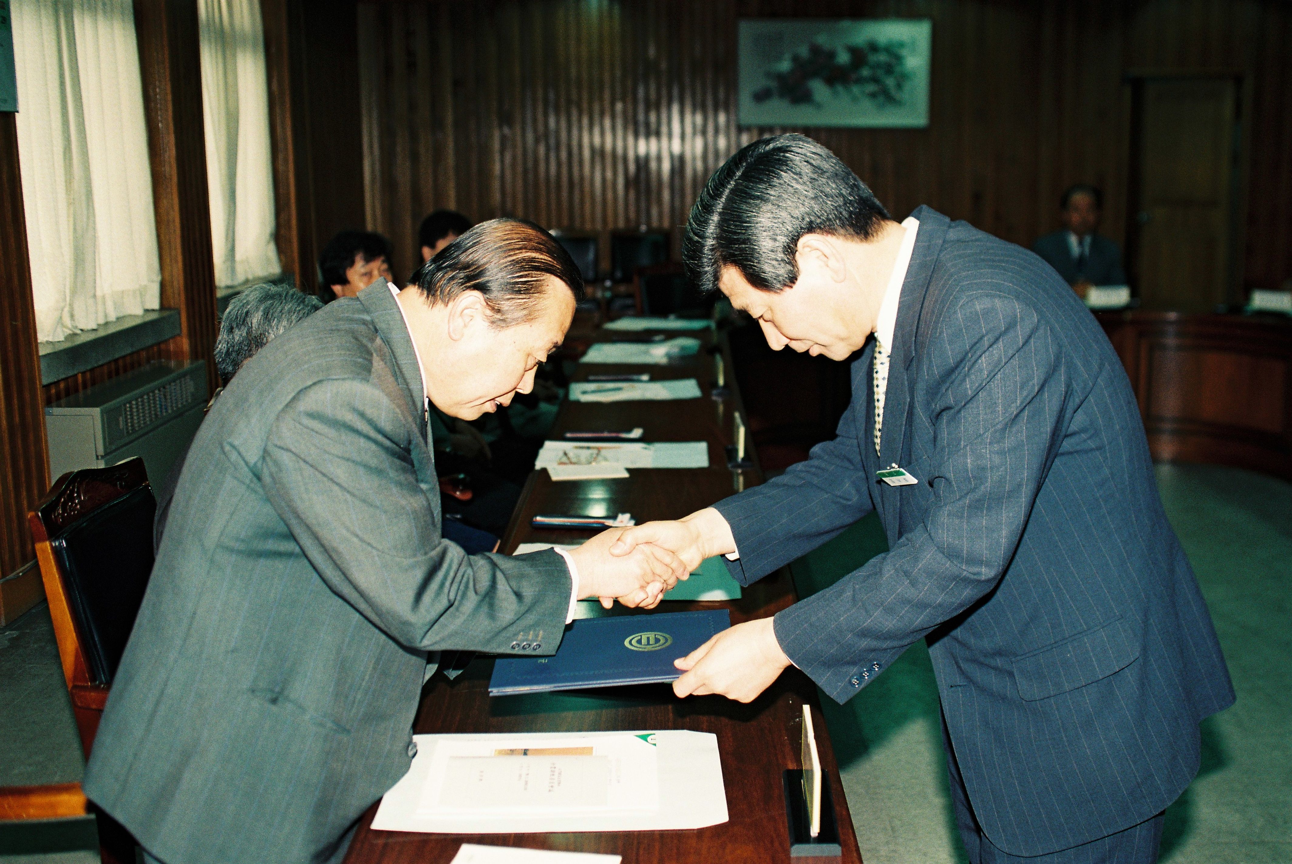 사진자료(1990년대)/1999/석문 국가 산업 단지 유치 추진 위원 위촉 0/