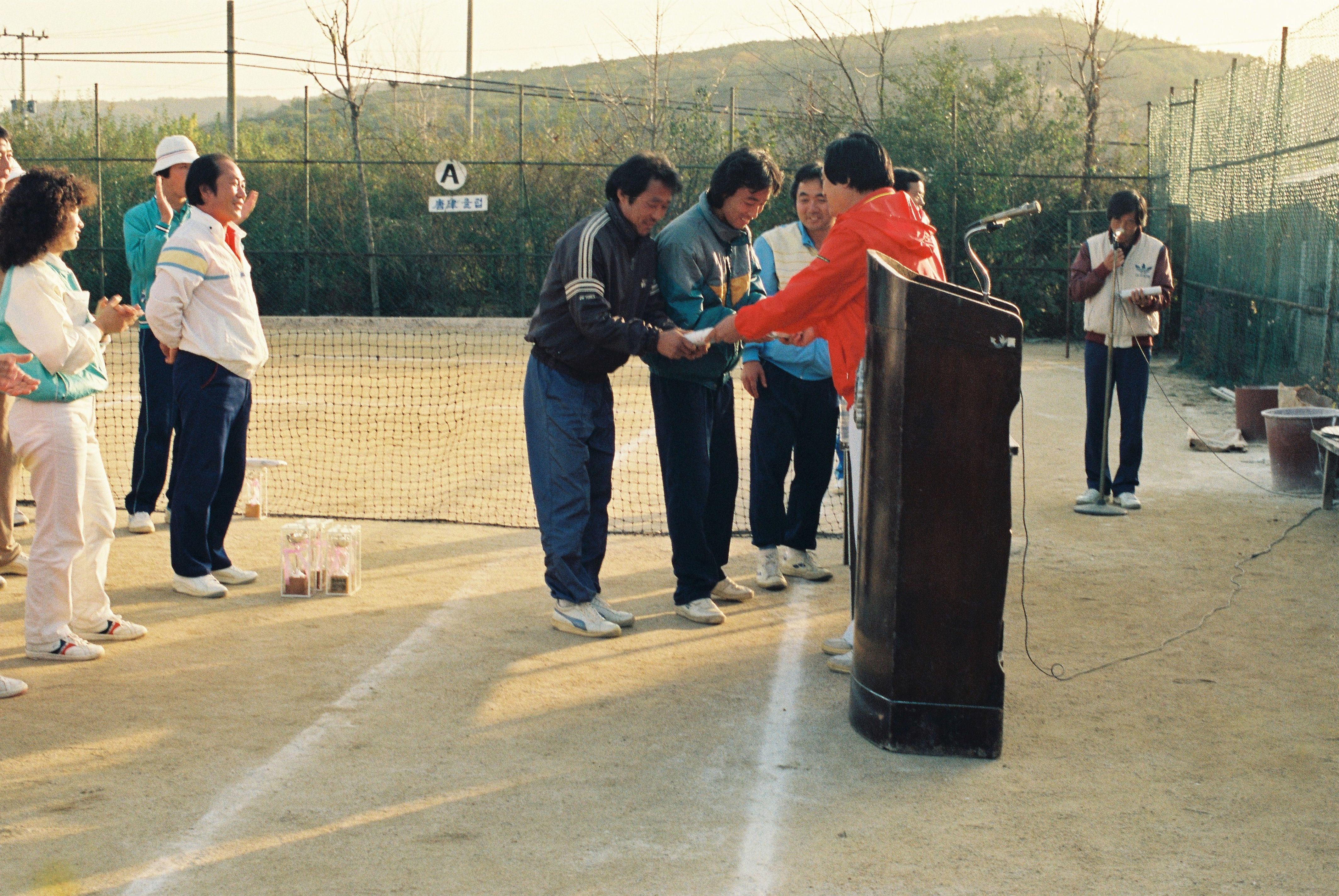 사진자료(1990년대)/1998/테니스 배구 1/