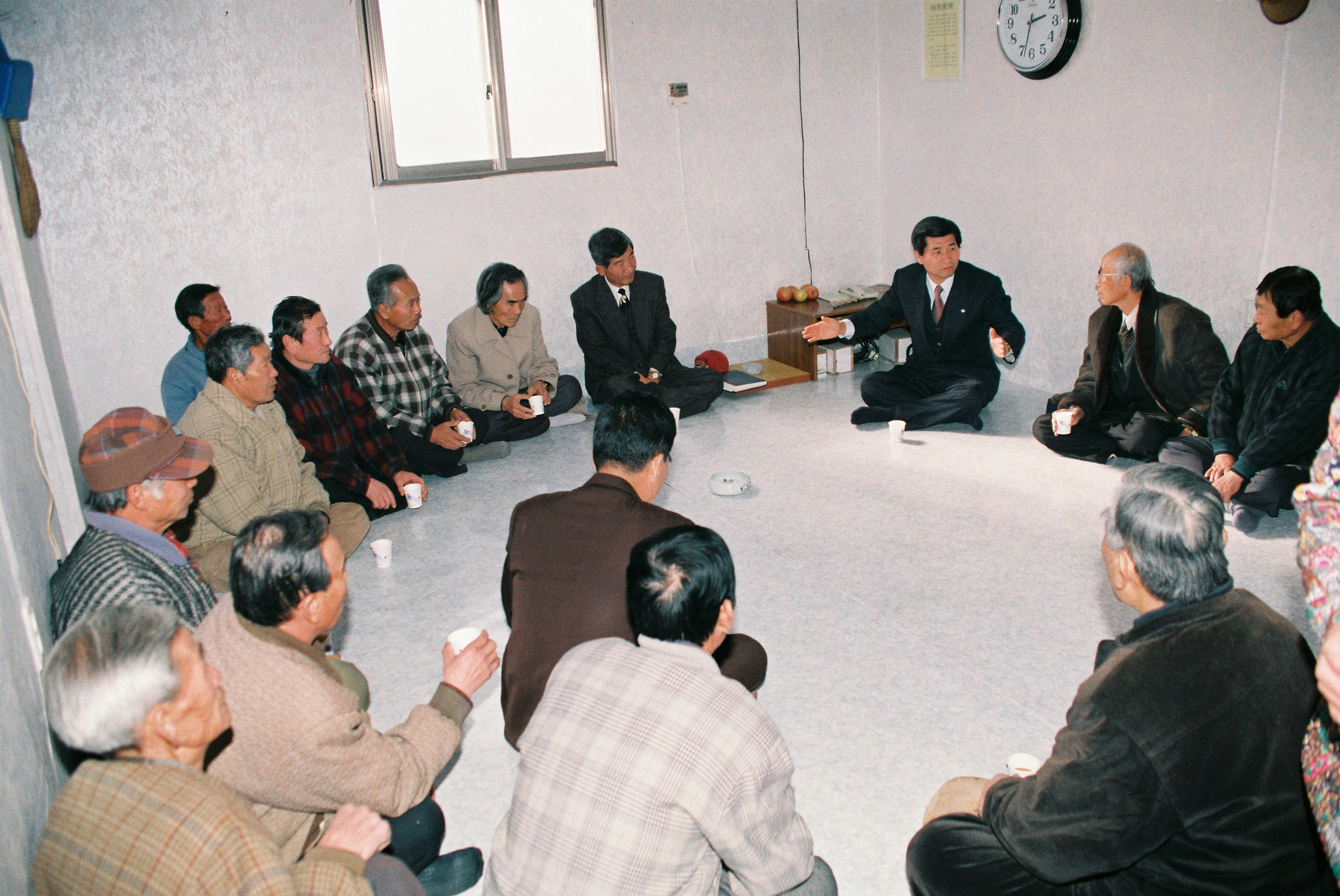 사진자료(1990년대)/1998/합덕 연두 순시 1/