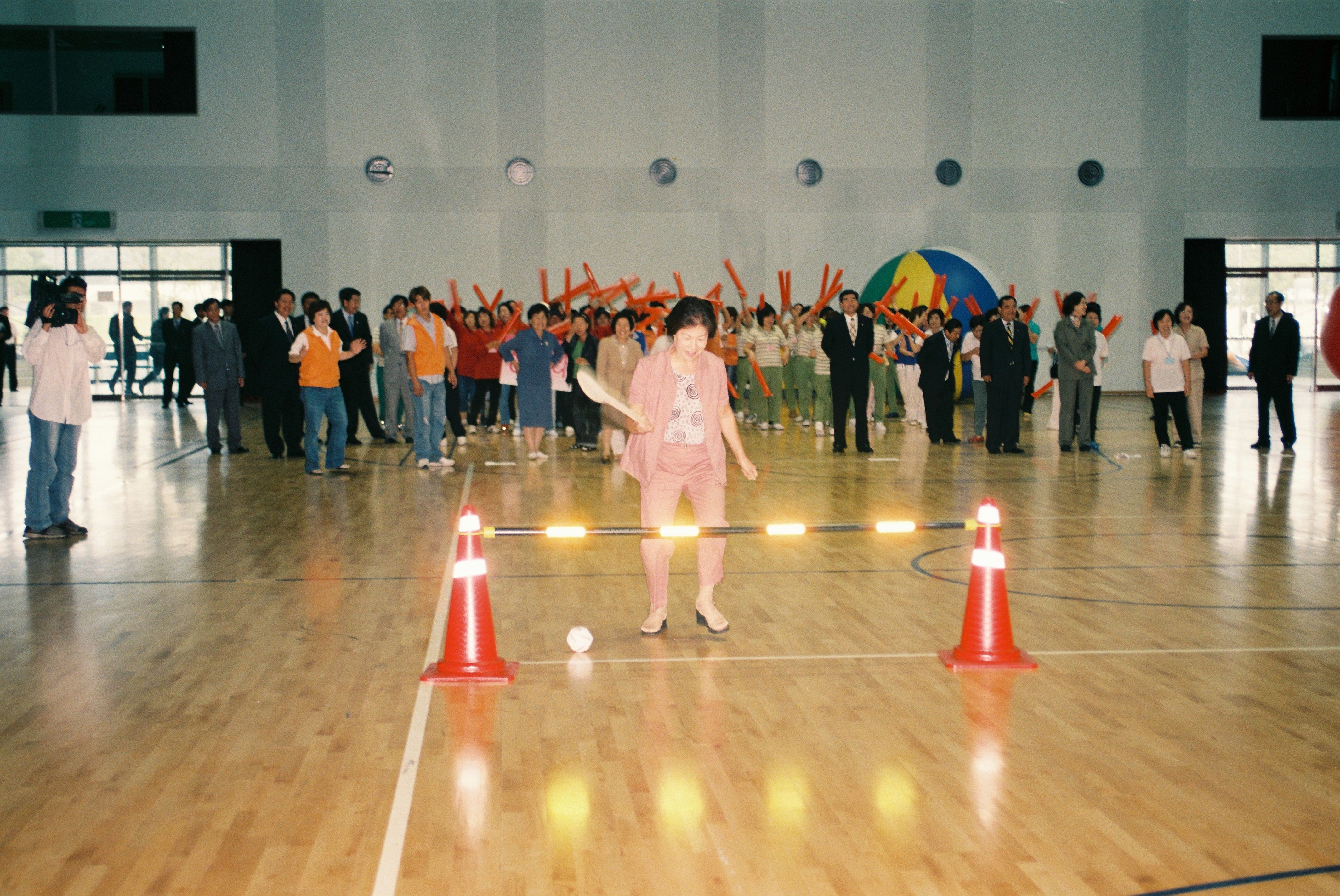 사진자료(2000년대)/2003/제 12회 여성단체 한마음 체육대회 5/
