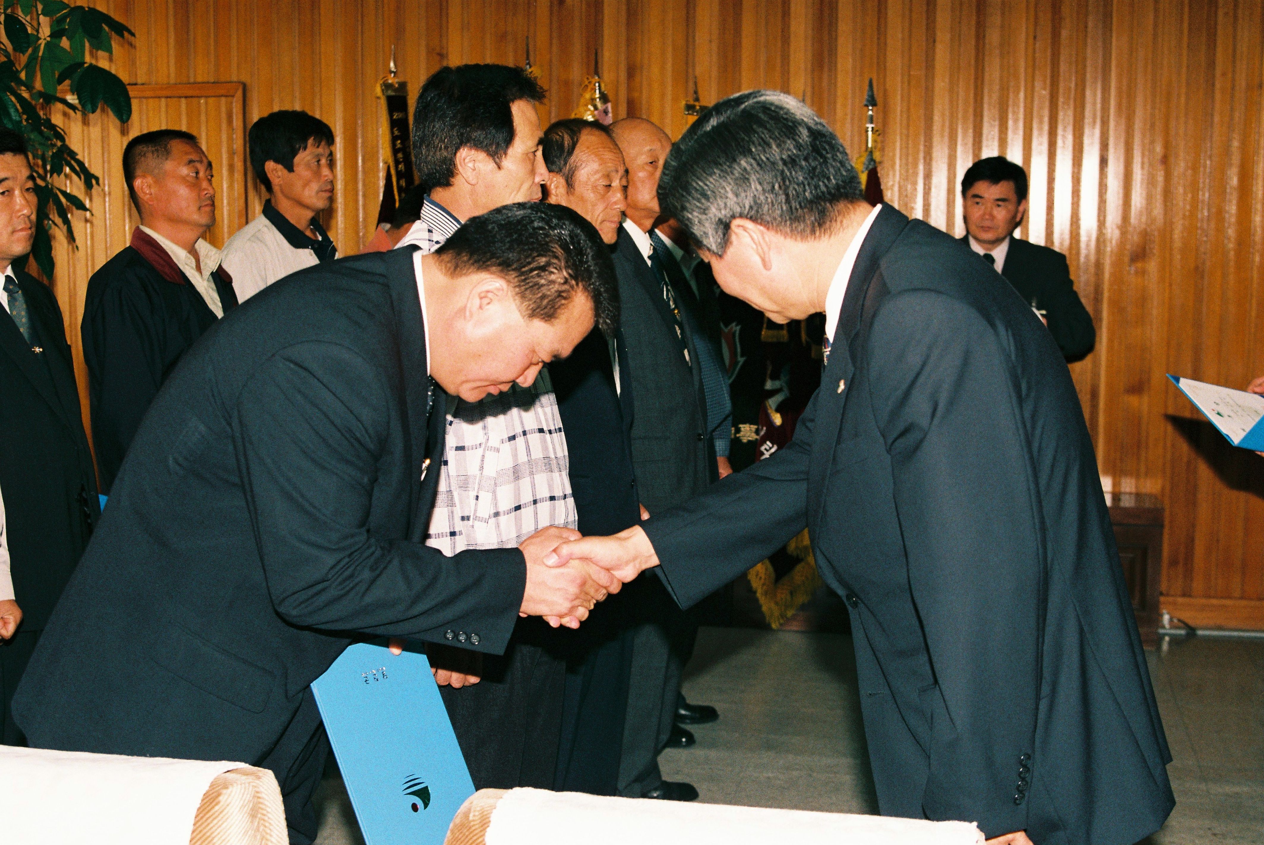 사진자료(2000년대)/2002/명예과장 위촉식② 0/