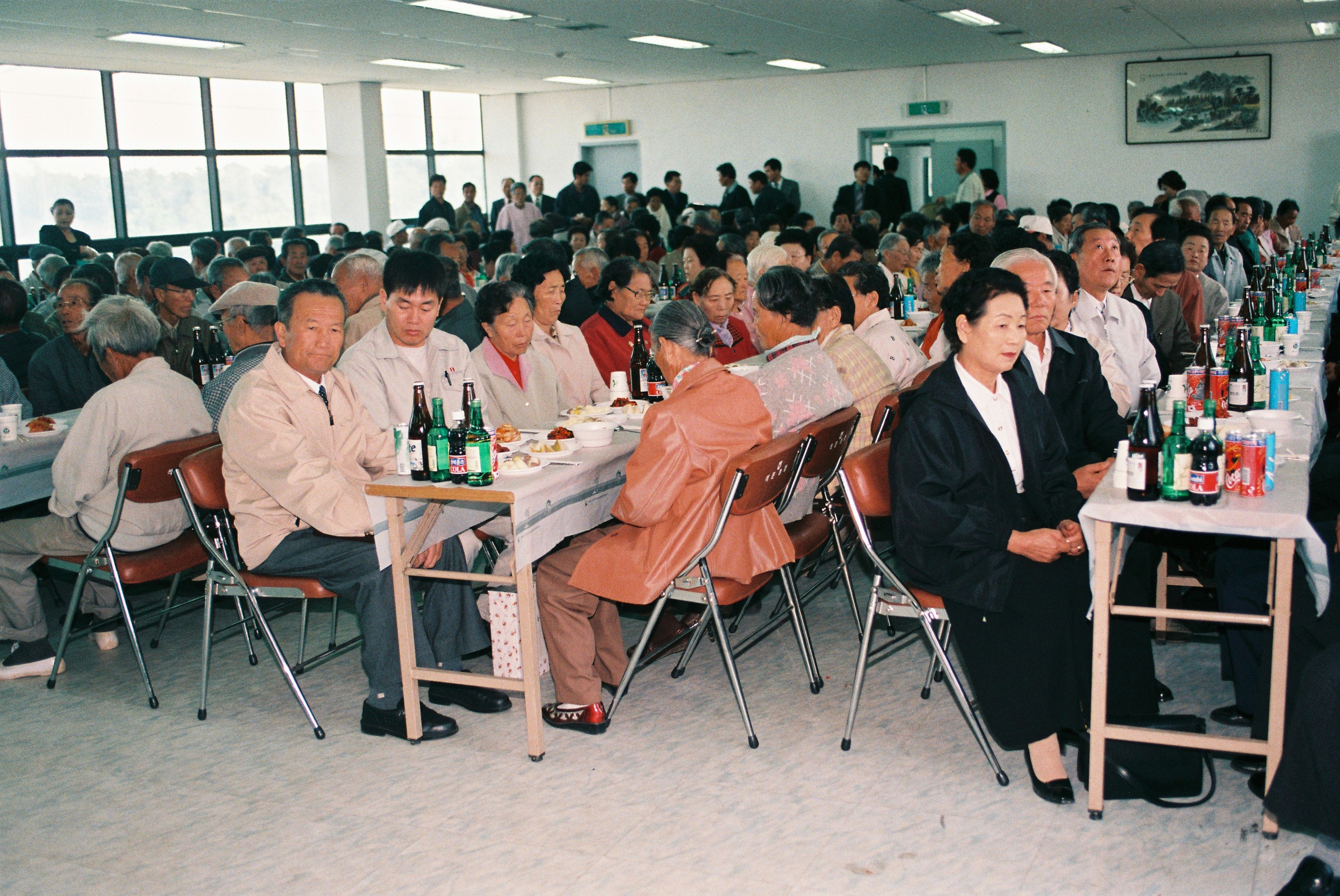 사진자료(2000년대)/2002/석문면 경로위안잔치 1/