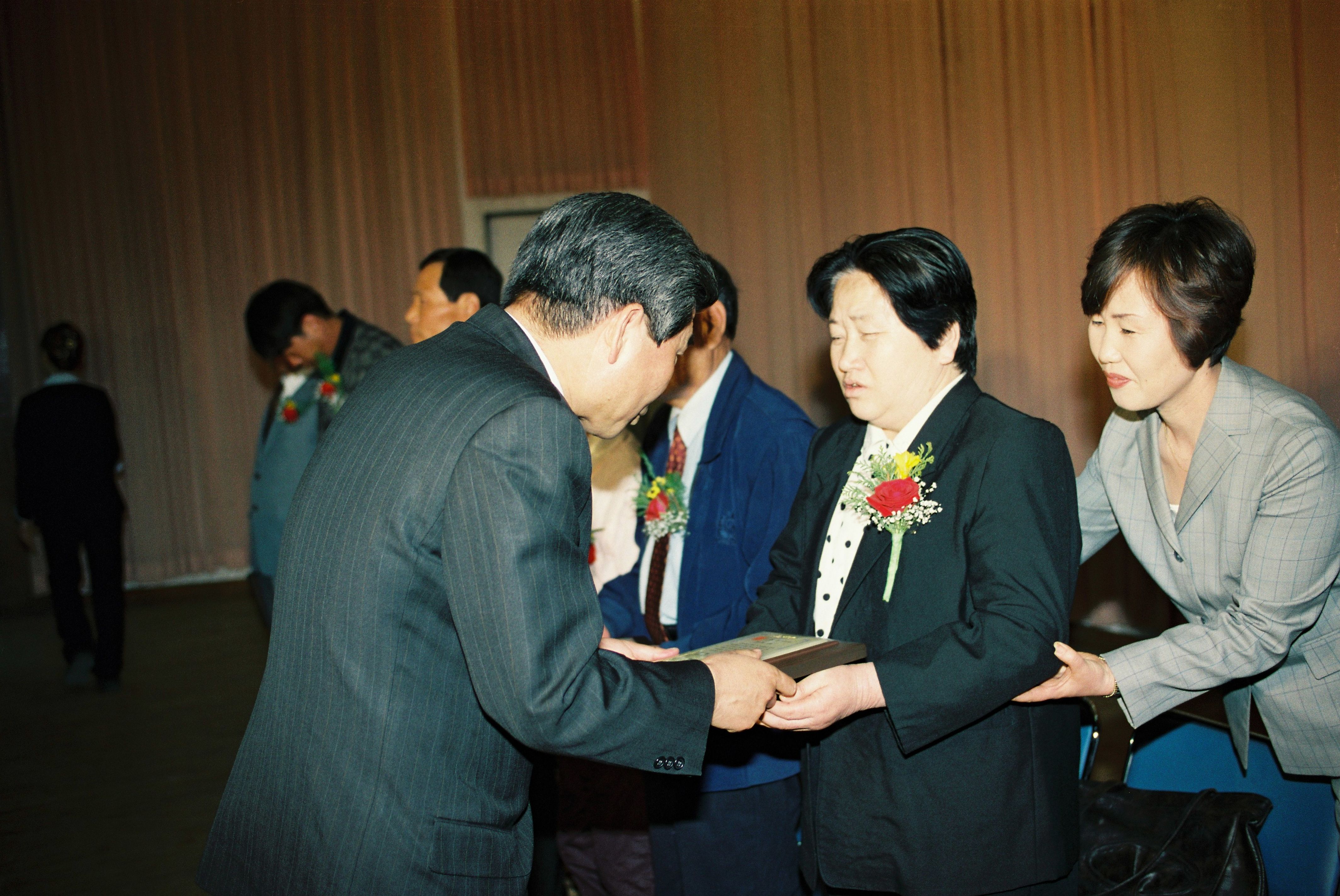 사진자료(2000년대)/2002/제 22회 장애인의 날 기념식 및 제 11회 당진군 장애인 재활증진 대회 1 1/
