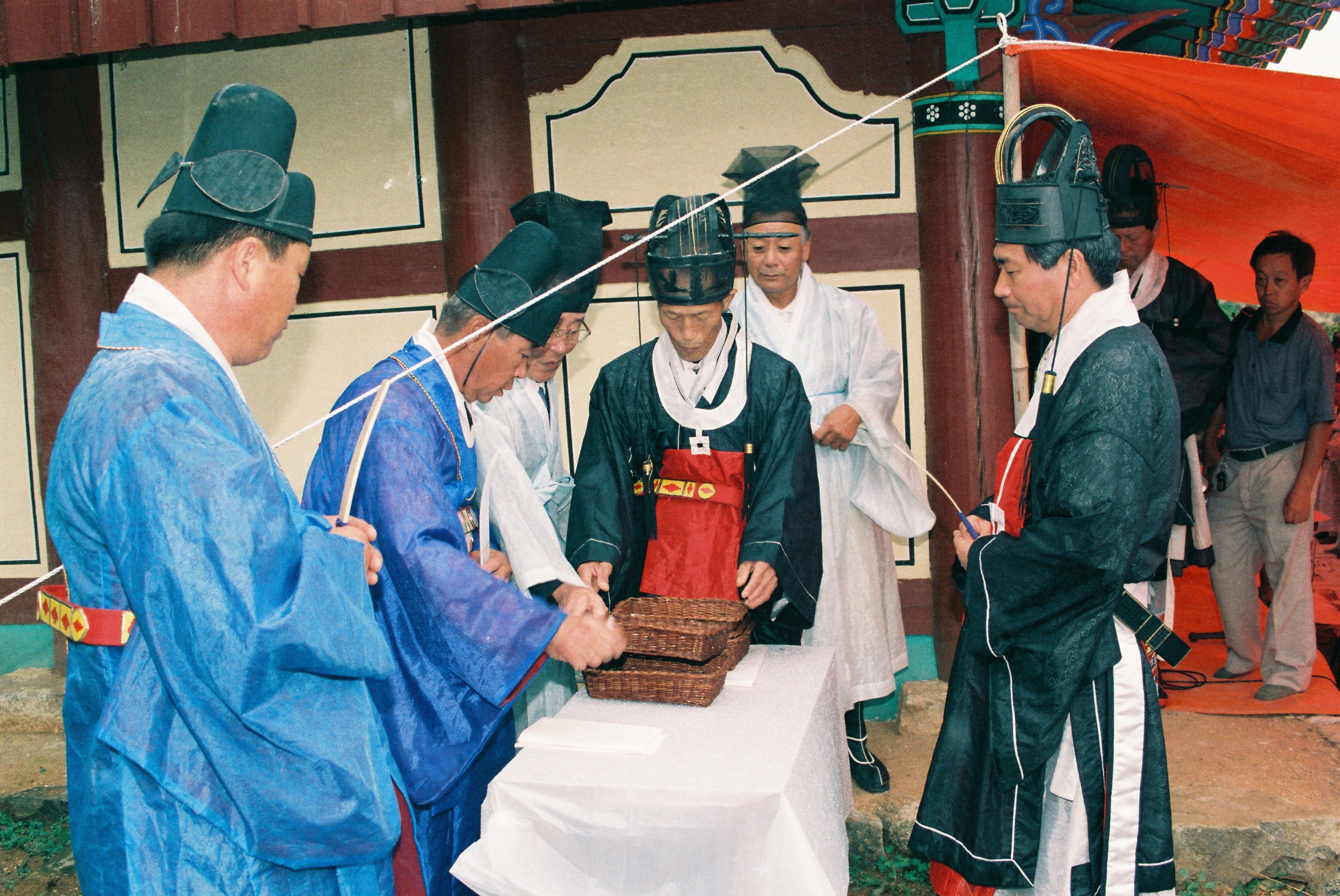 사진자료(2000년대)/2002/당진향교석전제① 0/