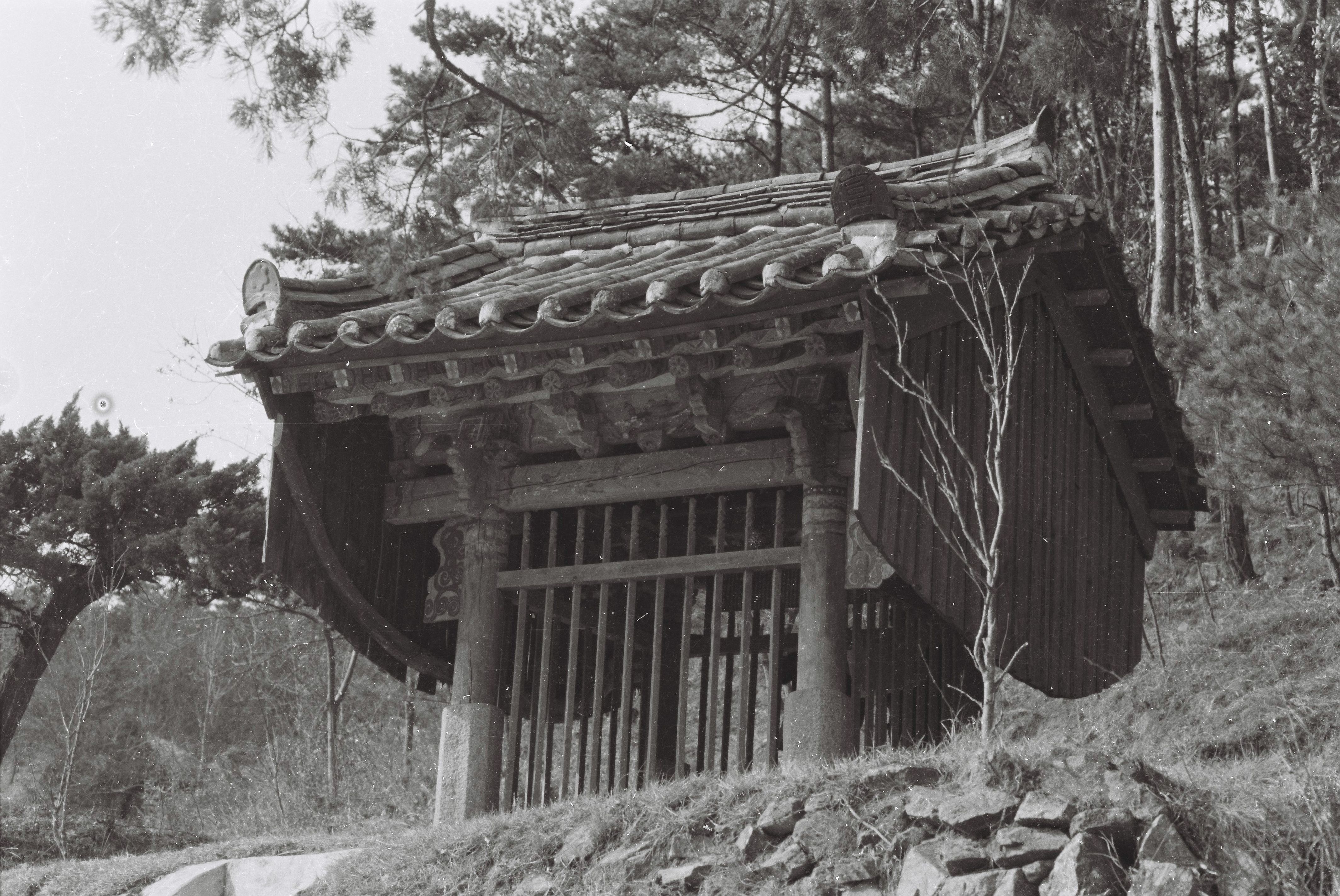 사진자료(연도미상)/연도미상/영탑사 대웅전 전경 0/