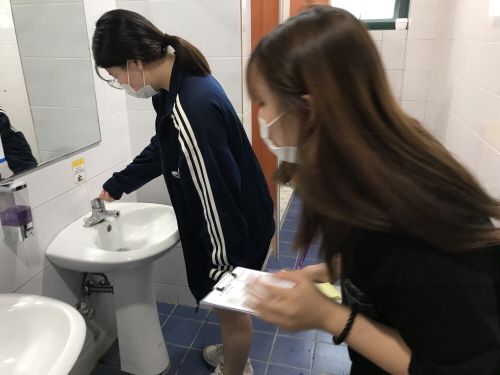 청소년운영위원회 사진