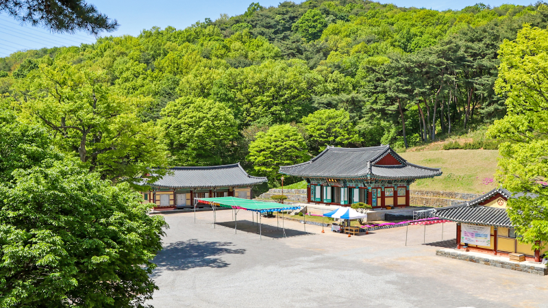 霊塔寺