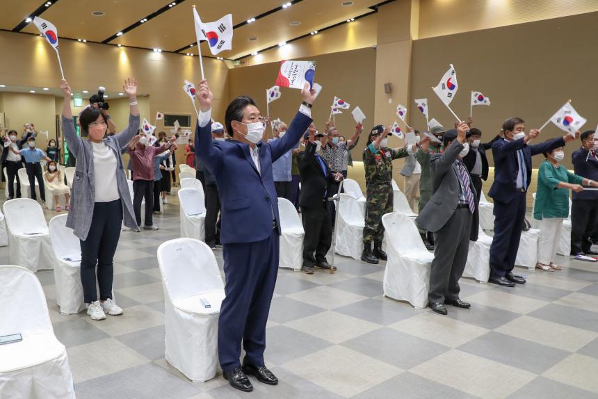 200815_제75주년 8.15 광복절 경축식 (8).JPG