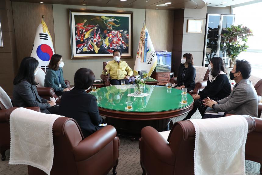 210308_공무원 노조 및 공무직 노조 여직원 대표 티타임 (2).JPG