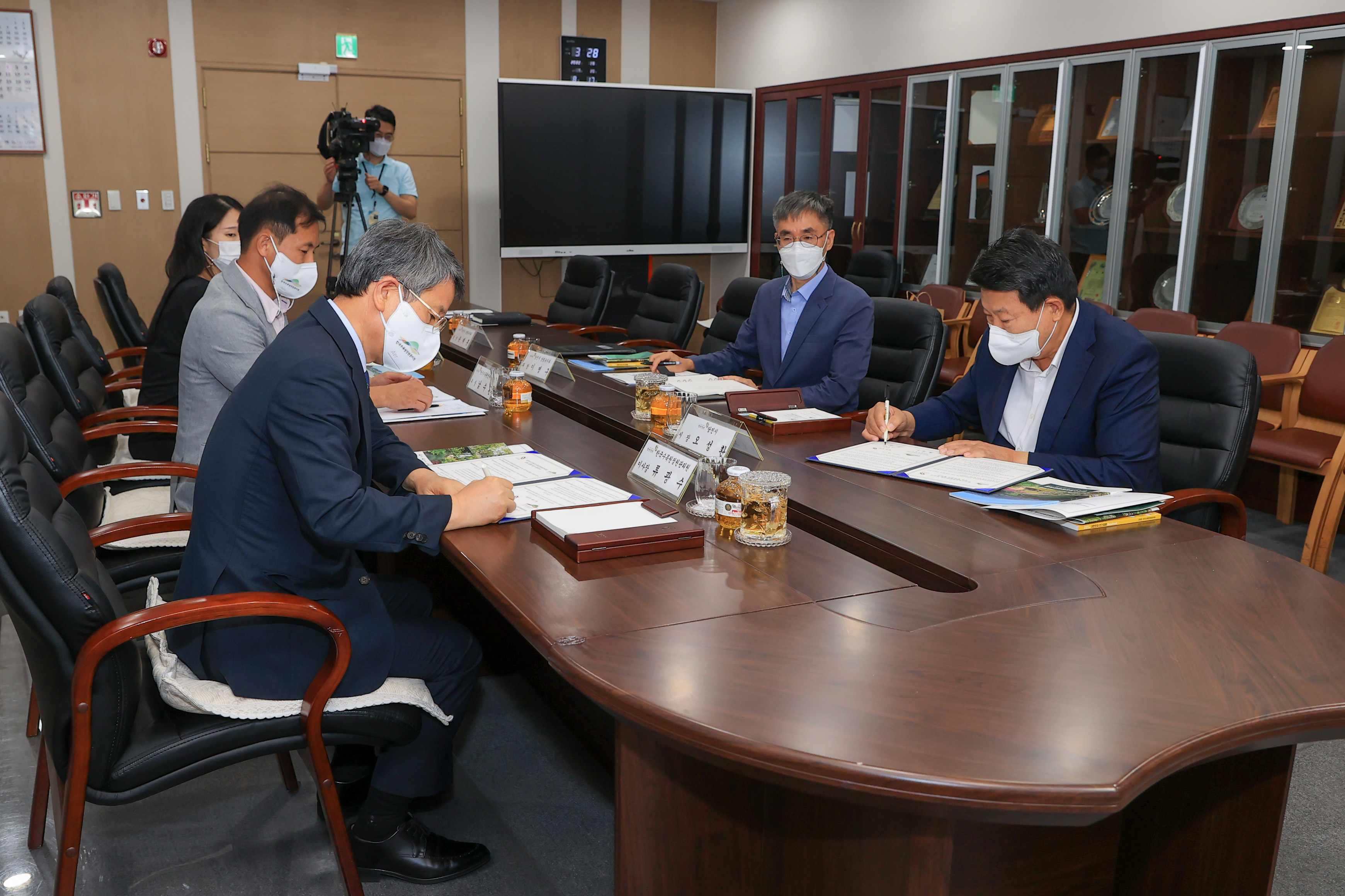 당진시-한국수목원정원관리원 간 업무협약식